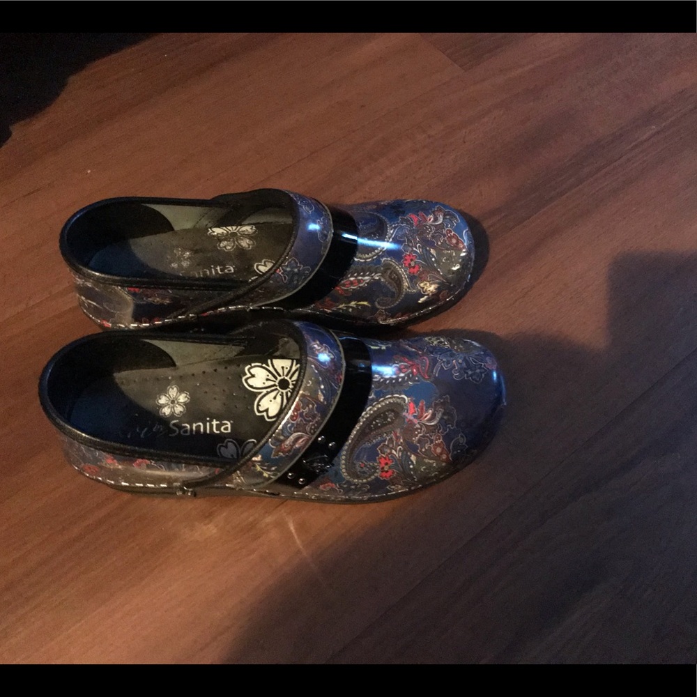 Sanita shoes